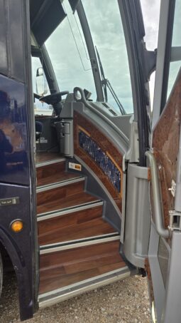 2014 MCI J4500 54 Passenger Luxury Coach full