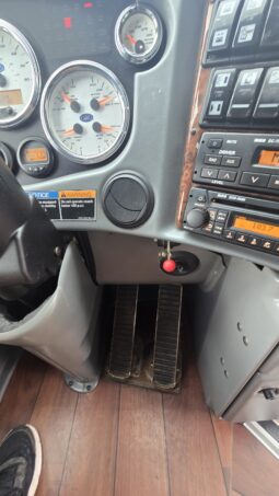 2014 MCI J4500 54 Passenger Luxury Coach full