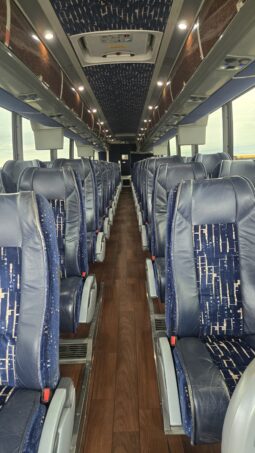 2014 MCI J4500 54 Passenger Luxury Coach full