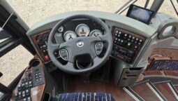 2014 MCI J4500 54 Passenger Luxury Coach full