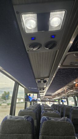 2014 MCI J4500 54 Passenger Luxury Coach full