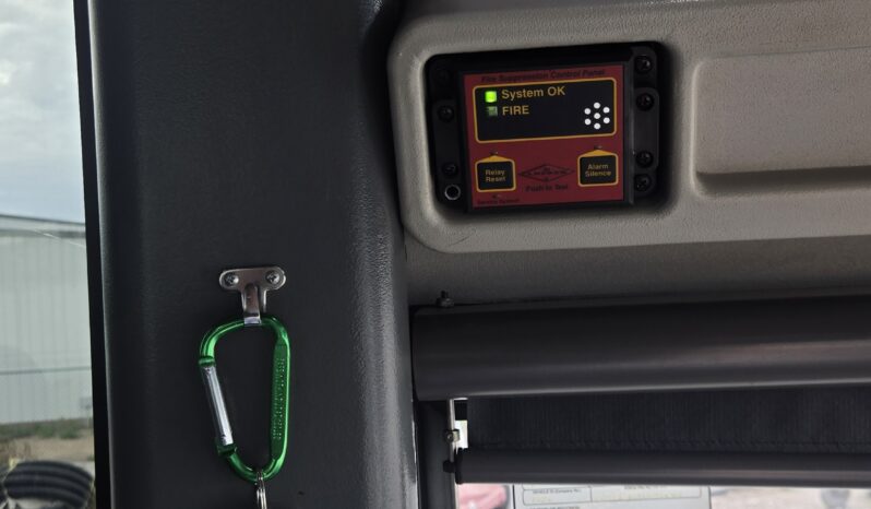 2014 MCI J4500 54 Passenger Luxury Coach full