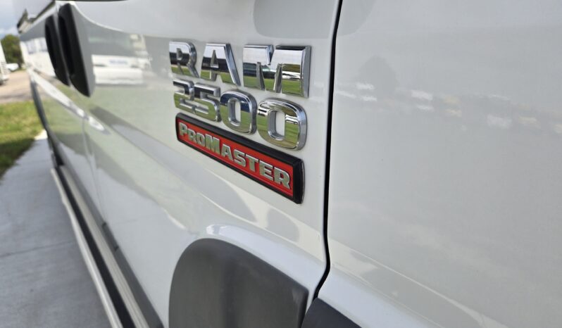2016 Dodge Ram 2500 ProMaster Van 12pass full