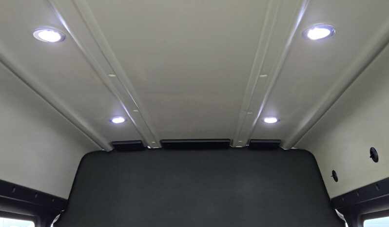 2016 Dodge Ram 2500 ProMaster Van 12pass full