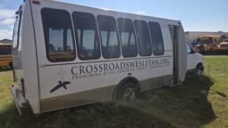1999 Ford Cutaway 24 Passenger Shuttle full