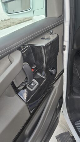2023 Chevy Express (9 Passenger) Luxury – Explorer Limited full