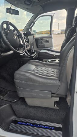 2023 Chevy Express (9 Passenger) Luxury – Explorer Limited full