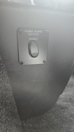 2023 Chevy Express (9 Passenger) Luxury – Explorer Limited full