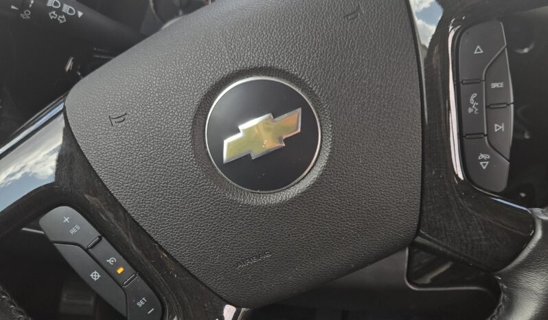 2023 Chevy Express (9 Passenger) Luxury – Explorer Limited full