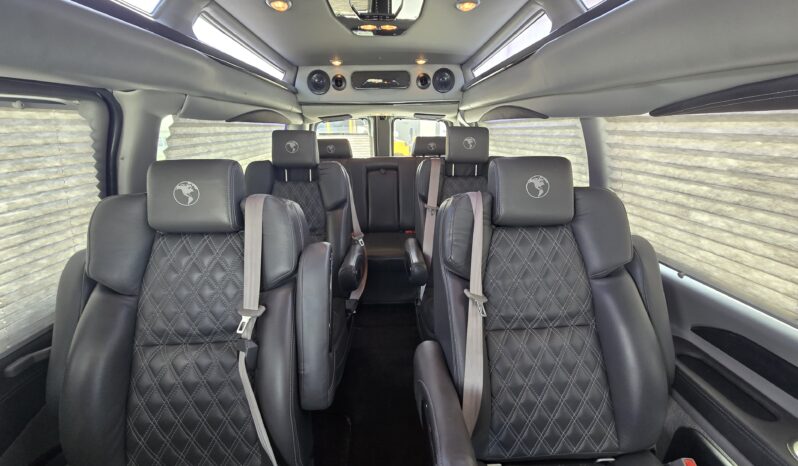 2023 Chevy Express (9 Passenger) Luxury – Explorer Limited full