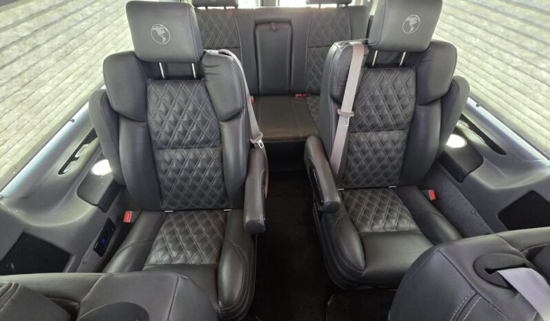 2023 Chevy Express (9 Passenger) Luxury – Explorer Limited full