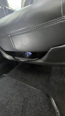 2023 Chevy Express (9 Passenger) Luxury – Explorer Limited full