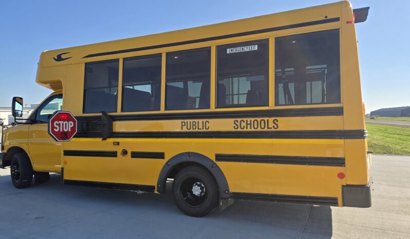 (SOLD!)-2010 Chevrolet Express Micro Blue Bird School Handi 15/Pass full