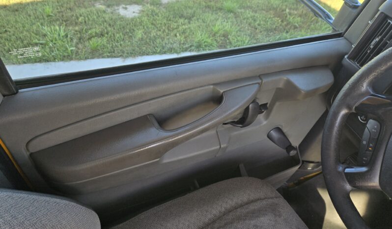 (SOLD!)-2010 Chevrolet Express Micro Blue Bird School Handi 15/Pass full