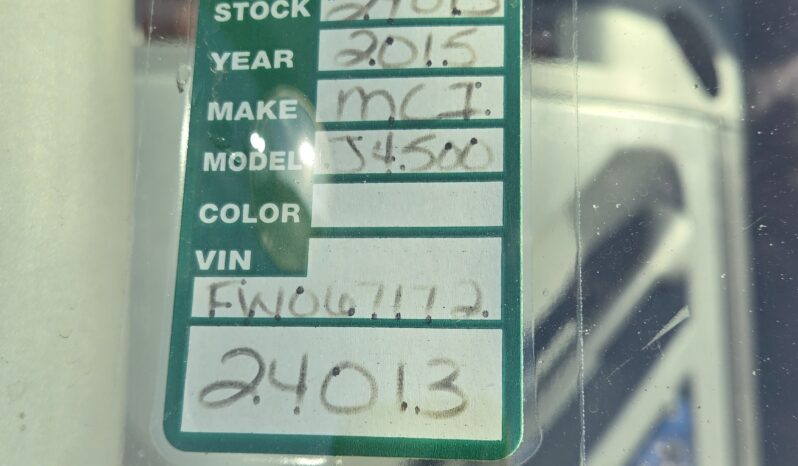 2015 MCI J4500 32-Passenger w/Gen/Kitchenette, w/c Lift, restroom full