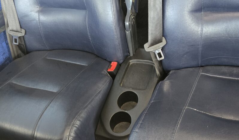 2015 MCI J4500 32-Passenger w/Gen/Kitchenette, w/c Lift, restroom full