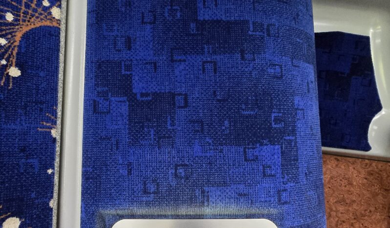 2015 MCI J4500 32-Passenger w/Gen/Kitchenette, w/c Lift, restroom full