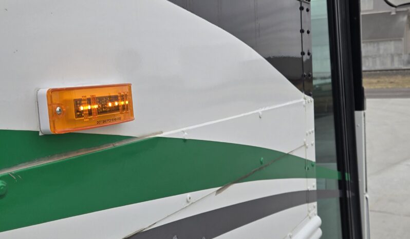 2009 Thomas Activity Bus 56-Passenger full