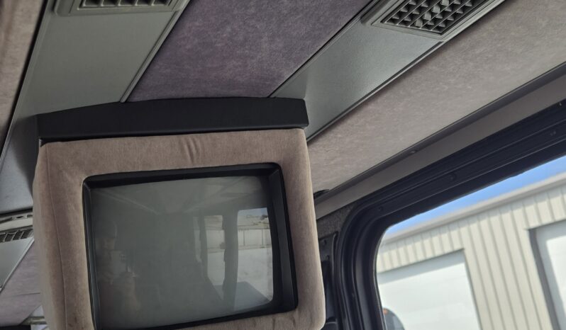 2000 Thomas Blue Bird Touring Coach 56 Passenger full