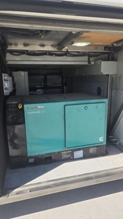 2016 MCI J4500 32-Passenger w/ Kitchenette, Gen, Restroom, W/c Lift full