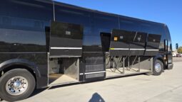 2014 PREVOST H3-45 54 Passenger Coach full