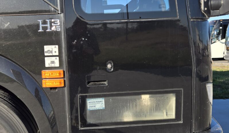 2014 PREVOST H3-45 54 Passenger Coach full