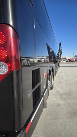 2014 PREVOST H3-45 54 Passenger Coach full