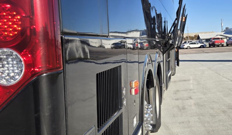 2014 PREVOST H3-45 54 Passenger Coach full