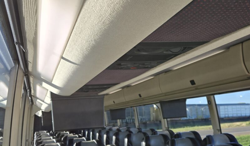 2014 PREVOST H3-45 54 Passenger Coach full