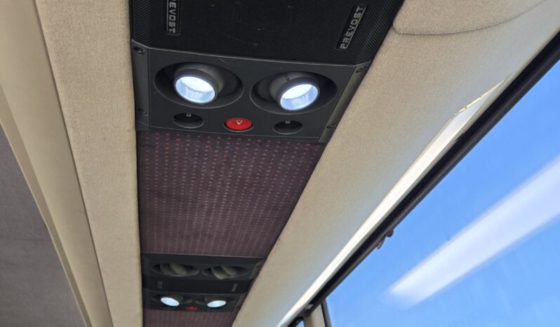 2014 PREVOST H3-45 54 Passenger Coach full