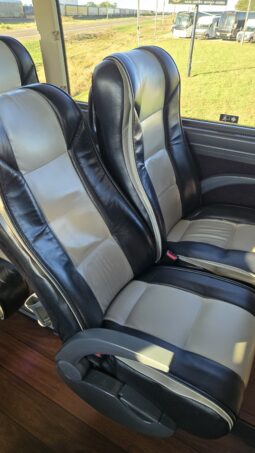 2014 PREVOST H3-45 54 Passenger Coach full