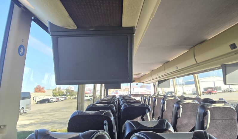 2014 PREVOST H3-45 54 Passenger Coach full