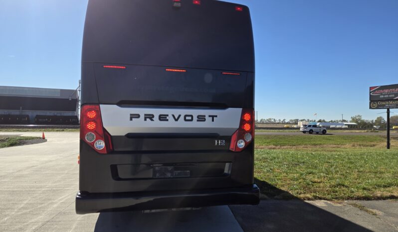 2014 PREVOST H3-45 54 Passenger Coach full