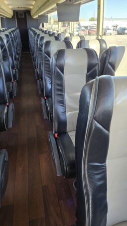 2014 PREVOST H3-45 54 Passenger Coach full