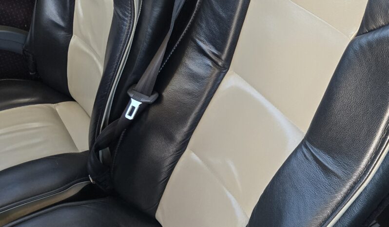 2014 PREVOST H3-45 54 Passenger Coach full