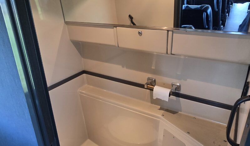 2014 PREVOST H3-45 54 Passenger Coach full