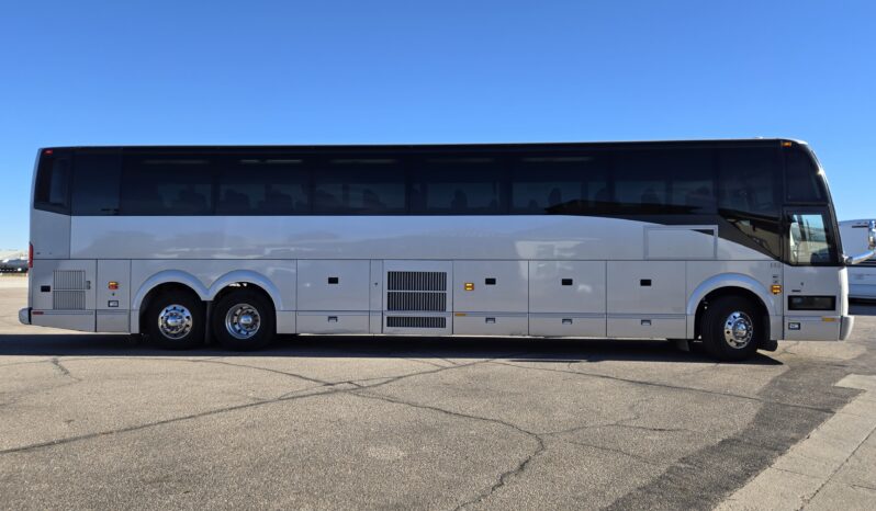 2013 PREVOST H3-45 56 Passenger full
