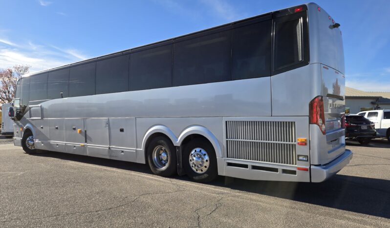 2013 PREVOST H3-45 56 Passenger full