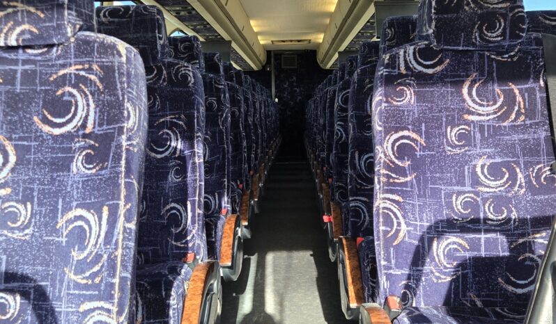 2013 PREVOST H3-45 56 Passenger full