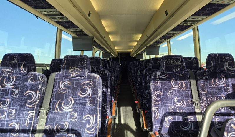 2013 PREVOST H3-45 56 Passenger full