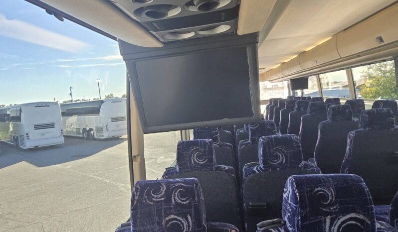 2013 PREVOST H3-45 56 Passenger full