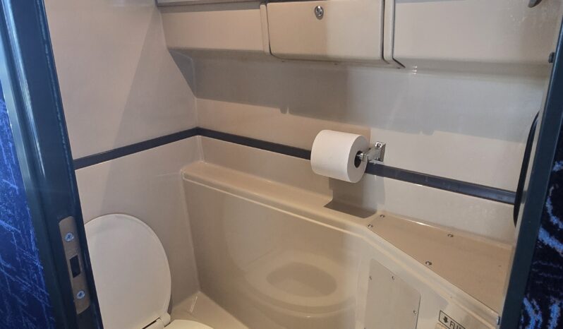 2013 PREVOST H3-45 56 Passenger full