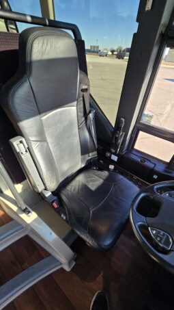 2014 PREVOST H3-45 54 Passenger Coach full