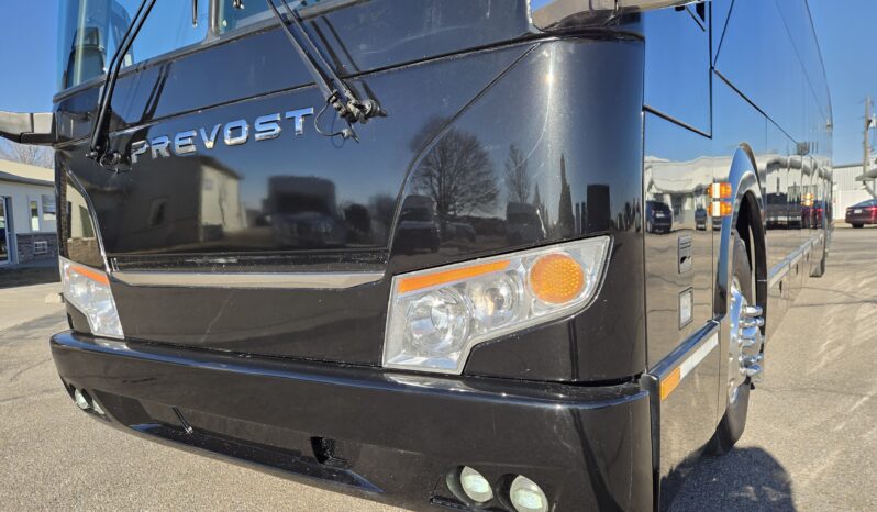 2014 PREVOST H3-45 54 Passenger Coach full