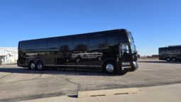 2014 PREVOST H3-45 54 Passenger Coach full