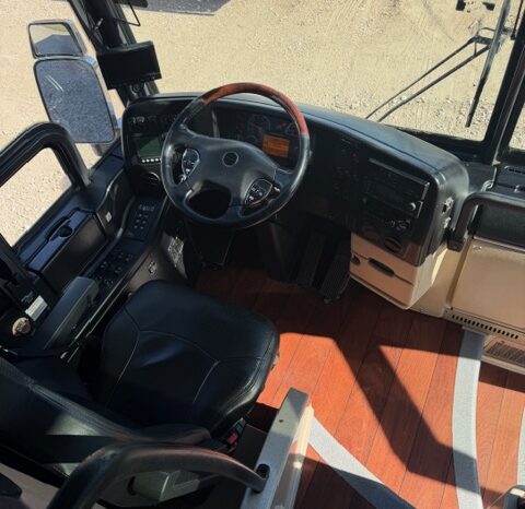 2014 PREVOST H3-45 56 Passenger Coach full