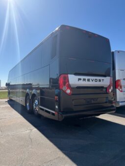 2014 PREVOST H3-45 56 Passenger Coach full