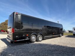 2014 PREVOST H3-45 56 Passenger Coach full