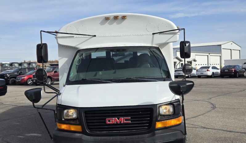 2006 GMC Savana Micro Bus full