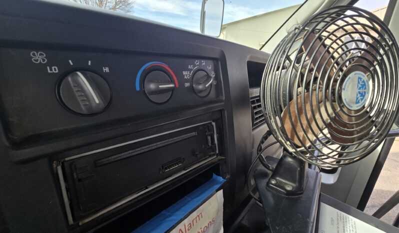 2006 GMC Savana Micro Bus full